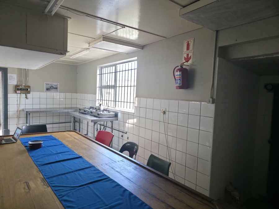 Commercial Property for Sale in Cambridge West Eastern Cape
